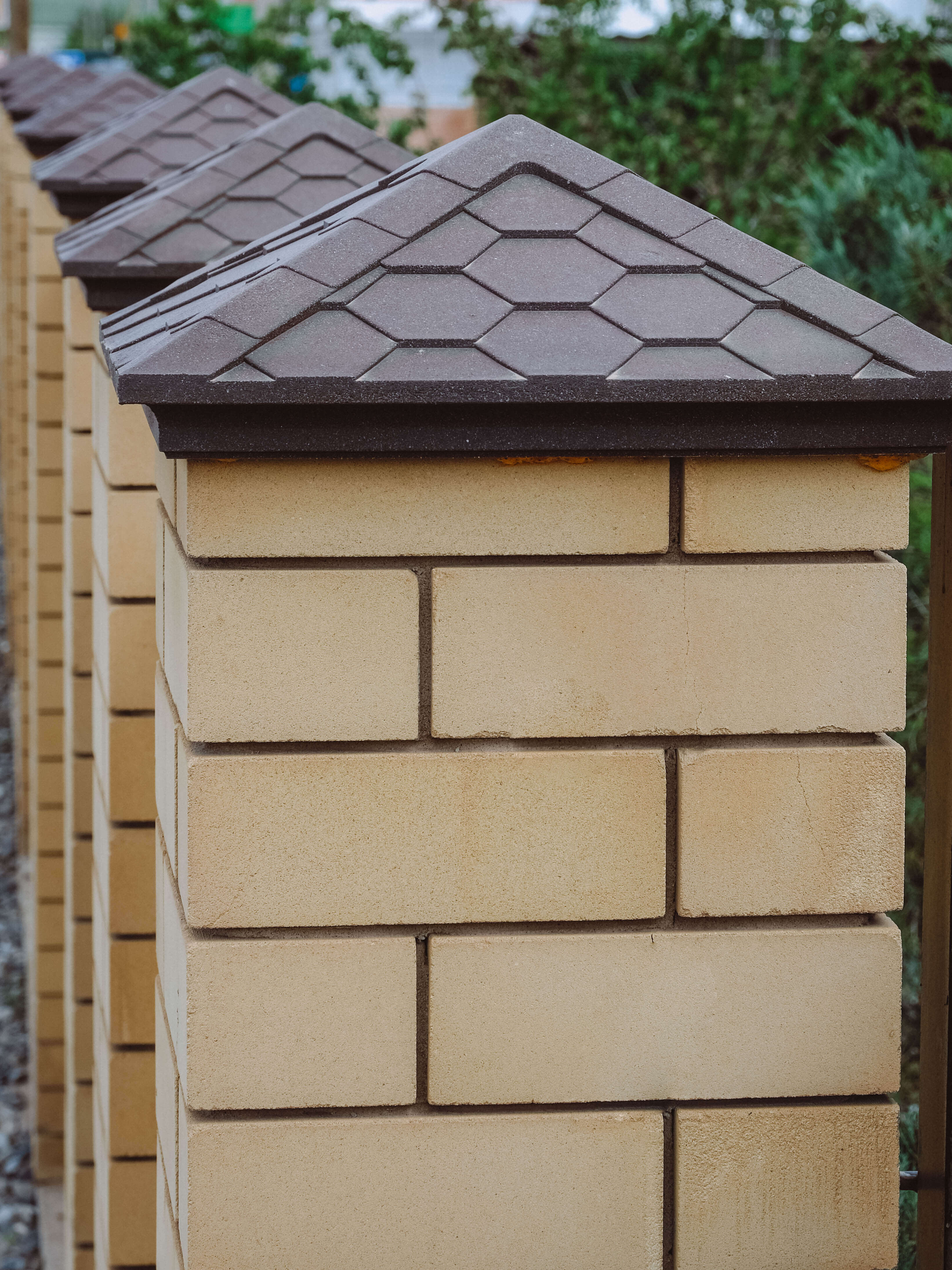 Колпак Zking Эверест Коричневый на столб 1.5х1.5 кирпича (390х390мм) в Пятигорске фото