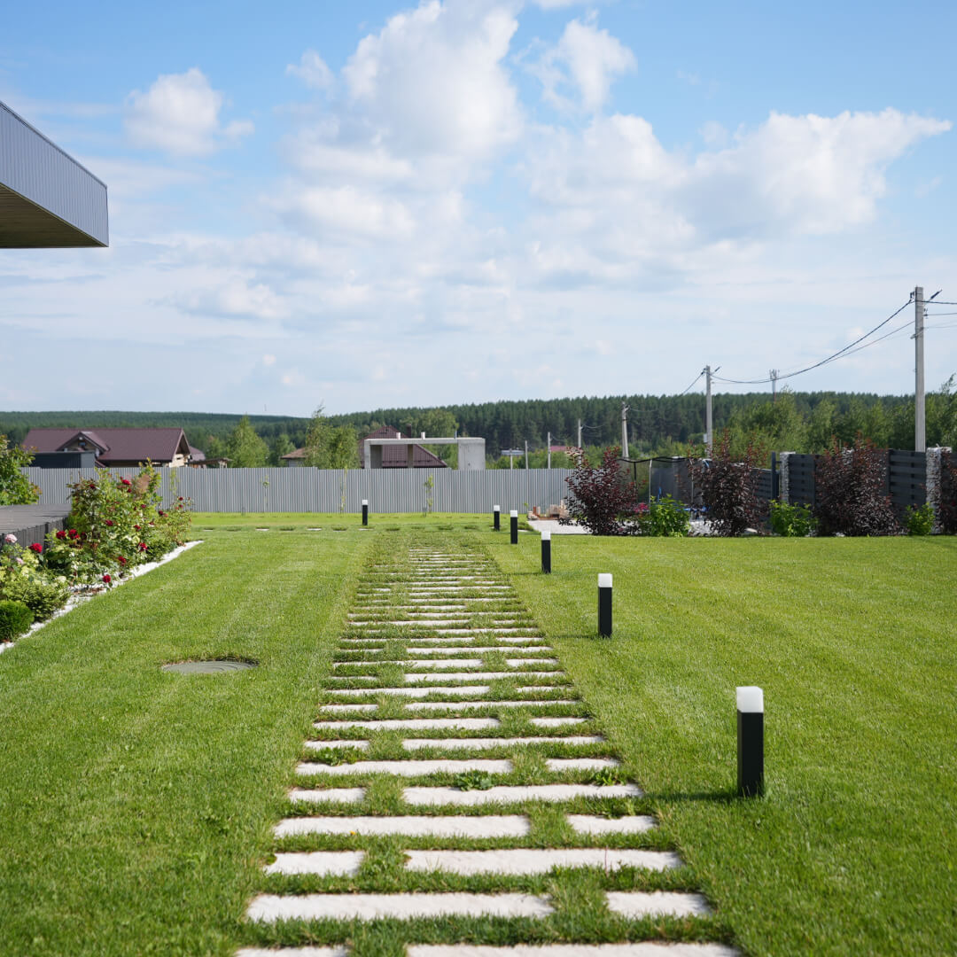 Шаговая плита STONE Светлая Галька 990х330х55мм в Пятигорске фото